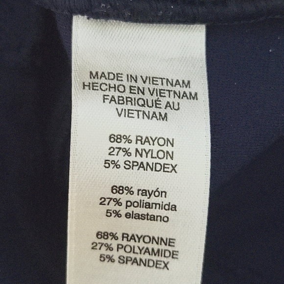 Chico's Blue 5 Pocket Ponte Ankle Pants Size Medium/10 - Picture 7 of 7